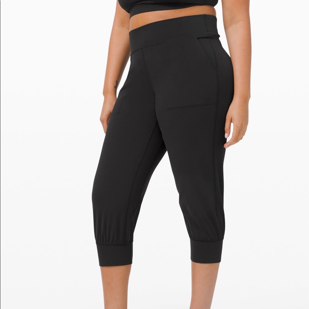 lululemon align jogger crop